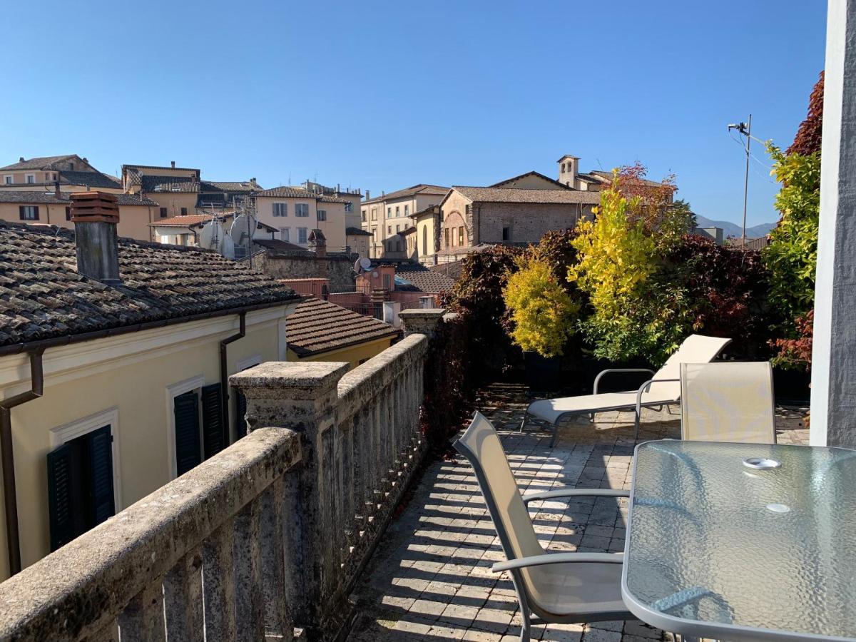 Porta Conca Apartments Rieti Buitenkant foto